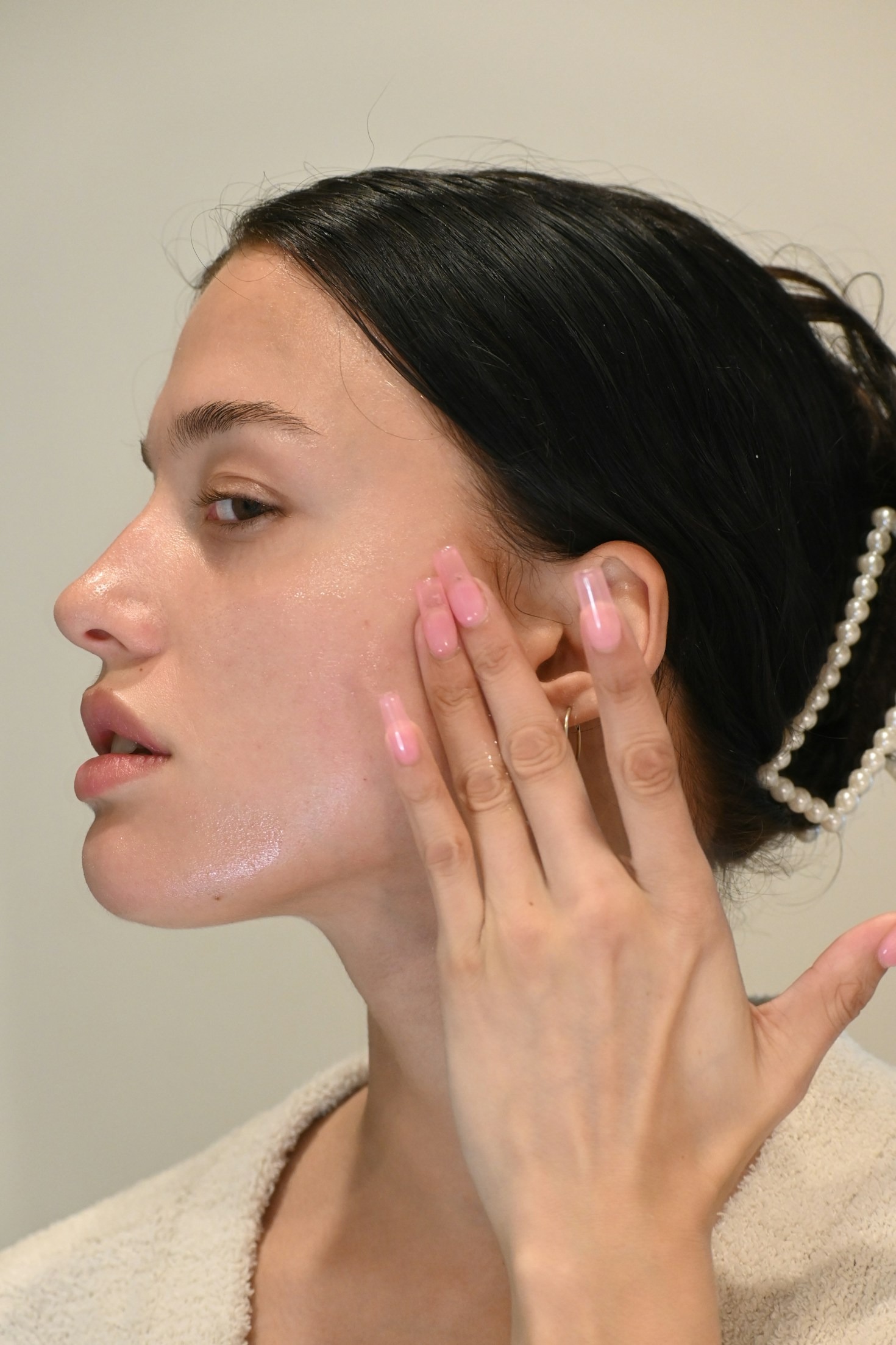 Rutina nocturna coreana: regenera tu cutis mientras duermes plácidamente